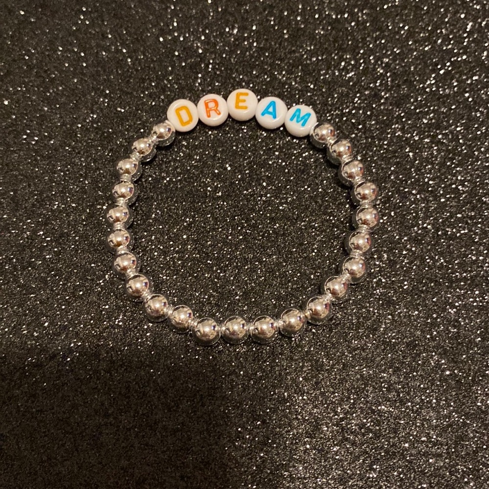 Girls faux silver bead dream stretch bracelet